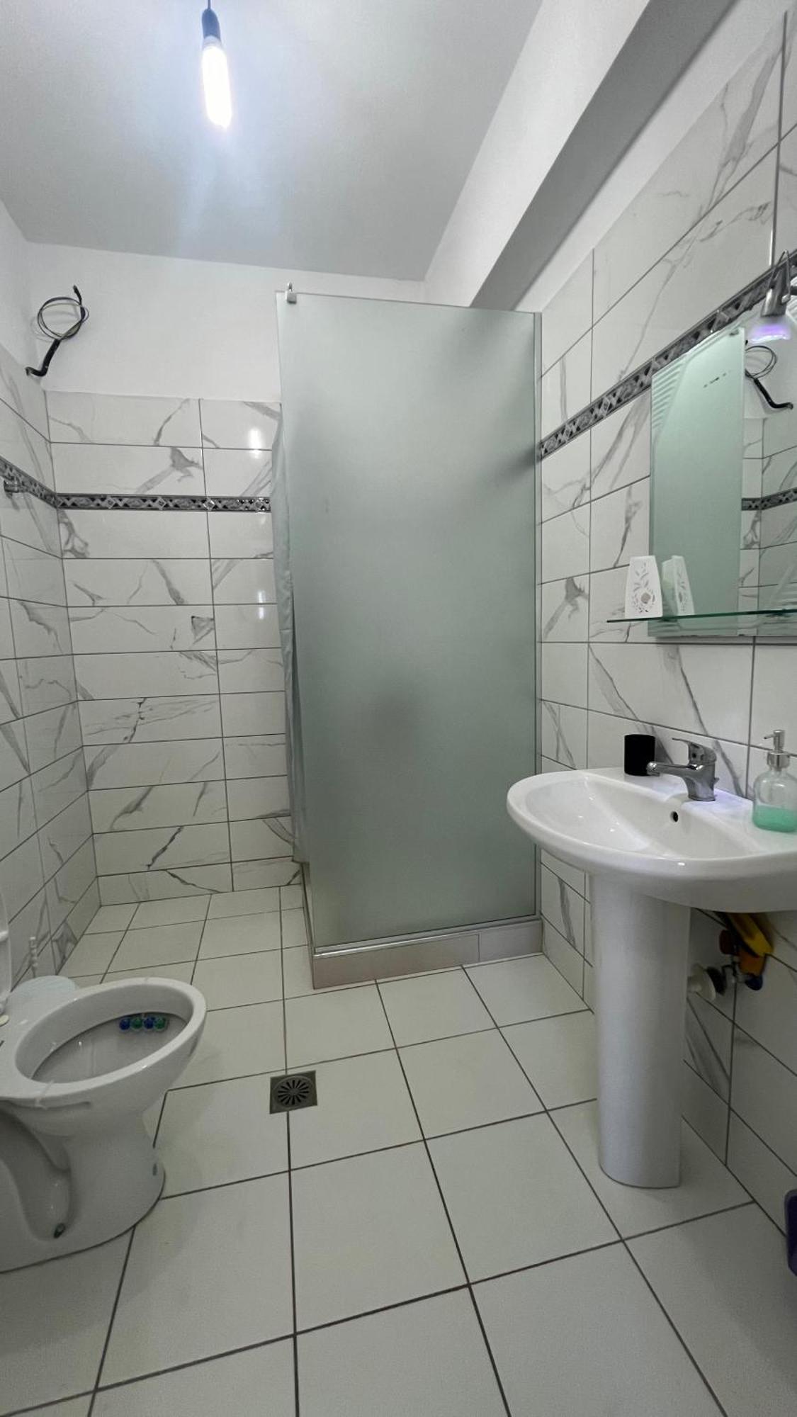 Apartments Eri Saranda Dış mekan fotoğraf